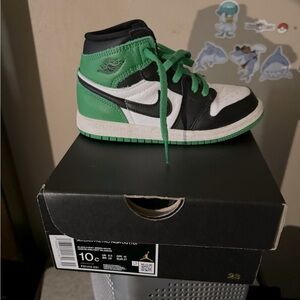 Toddler boy retro jordan 1 size 10c